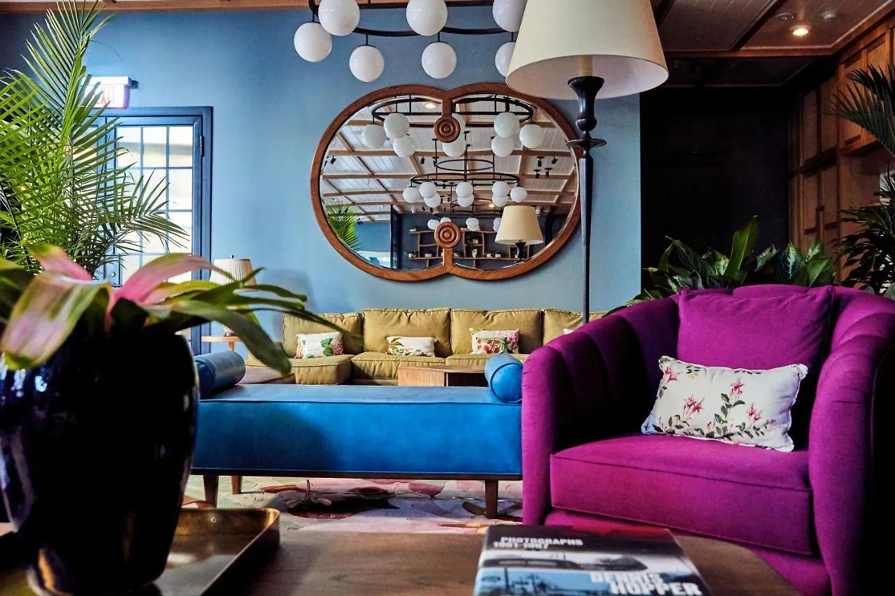 The Drayton Hotel Savannah, Curio Collection By Hilton